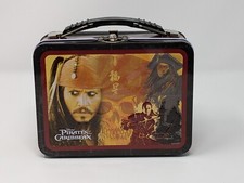 Lancheira pequena Disney Piratas do Caribe Tin Box Company  comprar usado Lancheira pequena Disney Piratas do Caribe Tin Box Company  comprar usado  Enviando para Brazil