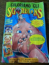 Sgorbions activity book usato  Bari