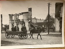 Zdjęcie II wojny światowej Wehrmacht Żołnierze Front Walka Hotel Ruiny Piatek Łódź Lublin Polska na sprzedaż  Wysyłka do Poland