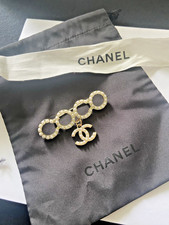 Chanel brosche anhänger gebraucht kaufen  Schwäbisch Gmünd