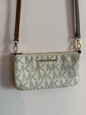 Michael kors mini for sale  Hillsboro