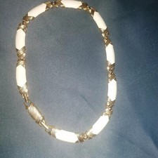 Collier parfait d'occasion  Aire-sur-l'Adour