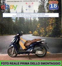 Sono disponibili ricambi usato  Italia