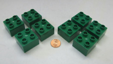 Lote de 8 blocos LEGO Duplo CLASSIC GREEN 2x2 TIJOLOS estrutura de construção de castelo comprar usado  Enviando para Brazil