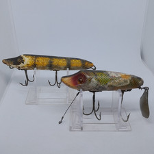 2 iscas de madeira vintage Heddon Warriors Vamp + Flaptail Jr. para reparo de repintura de peixes comprar usado  Enviando para Brazil