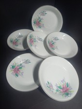 Lot assiettes creuses d'occasion Lot assiettes creuses d'occasion  Chiché