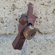 Martello con tira usato  Cerveteri