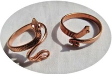 Usado, 2 x anéis de cobre biqueira de cobra femininos meninas desgaste étnico, alívio da artrite ajustável. comprar usado  Enviando para Brazil
