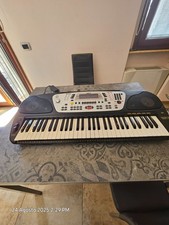 Tastiera musicale elettronica usato  Tufillo