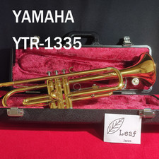 Trompete YAMAHA YTR-1335 com bocal e estojo comprar usado  Enviando para Brazil