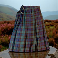 Scottish tartan kilt for sale Scottish tartan kilt for sale  EASTBOURNE