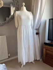 White size dress for sale  HUDDERSFIELD