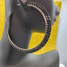 Brincos femininos de argola preta cravejados de strass comprar usado Brincos femininos de argola preta cravejados de strass comprar usado  Enviando para Brazil