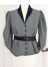 Schwarzweiss karierter blazer gebraucht kaufen  Düsseldorf