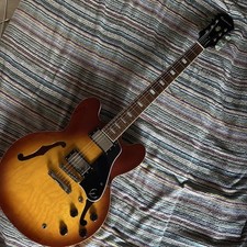 Epiphone 335 pro d'occasion  Expédié en Belgium