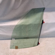 Finestrino anteriore per usato Finestrino anteriore per usato  Volpago del Montello