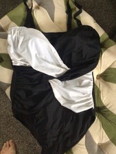 Bnwot ladies swimming for sale  ELLAND
