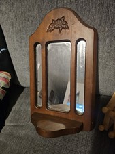 Prateleira de parede de madeira vintage com espelho e escultura em flores  comprar usado Prateleira de parede de madeira vintage com espelho e escultura em flores  comprar usado  Enviando para Brazil