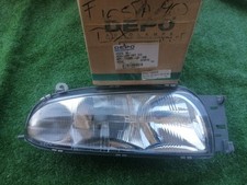 Faro anteriore destro usato  Italia
