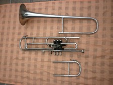 Trombone pistons d'occasion  Lambersart