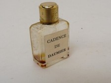 Flacon parfum miniature d'occasion  Seyssel