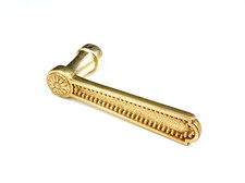 7x7mm ancienne poignée d'occasion 7x7mm ancienne poignée d'occasion  Montalieu-Vercieu