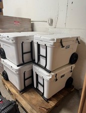 Yeti tundra haul for sale  Lincolnshire