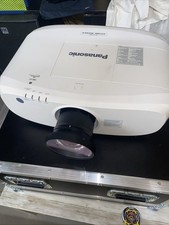 Vidéo projecteur panasonic d'occasion  Clisson