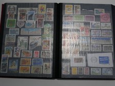 Lot 700 timbres d'occasion  Grièges