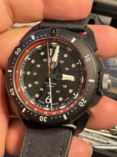 Orologio uomo luminox usato  Spedire a Italy