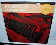 THE VELVET GUITAR OF BRYAN DALY, LP record, Decca Gold Crown DGS 19, EX+/NM comprar usado  Enviando para Brazil