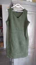 Robe neuve tissus d'occasion  Charly-sur-Marne