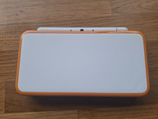 Nintendo 2ds white for sale  CAERPHILLY