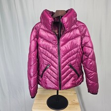 Guess women fuchsia for sale  Lewiston