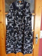 Hauskleid schürze kittel gebraucht kaufen  Marburg