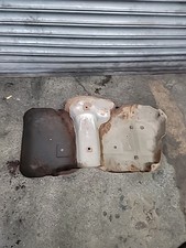 PROTETOR DE TANQUE DE COMBUSTÍVEL PARA RANGE ROVER EVOQUE L538 2.0 DIESEL 2017 LR072009 comprar usado PROTETOR DE TANQUE DE COMBUSTÍVEL PARA RANGE ROVER EVOQUE L538 2.0 DIESEL 2017 LR072009 comprar usado  Enviando para Brazil