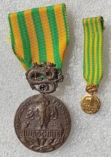 Medaille commemorative guerre d'occasion Medaille commemorative guerre d'occasion  Plombières-lès-Dijon