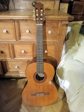 Jolie guitare yamaha d'occasion  Uzerche