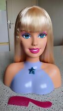 Tête coiffer barbie d'occasion  Noisy-le-Grand
