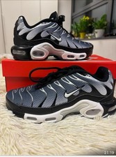 Scarpe nike usato  Corsico
