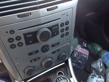 Autoradio opel astra usato  Italia