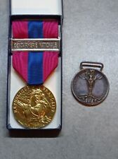 Lot medals military d'occasion  Expédié en Belgium