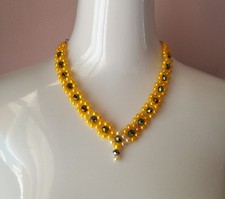 Collana girocollo bigiotteria usato  Ragalna