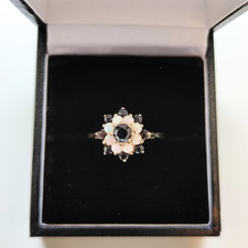 9ct gold sapphire for sale  SWINDON
