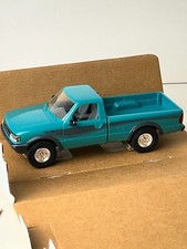 AMT Ertl 1994 Ford Ranger STX 4x4 Pickup Truck Promo com Caixa, Verde Calypso comprar usado  Enviando para Brazil