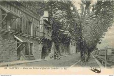 Mantes jolie porte d'occasion  Expédié en Belgium