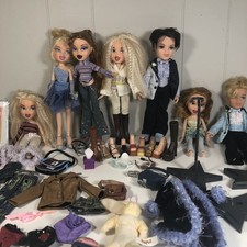 Lot bratz dolls for sale  Wilmington