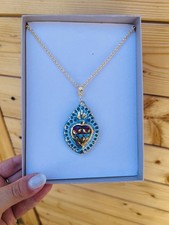 Collana cuore sacro usato  Francofonte