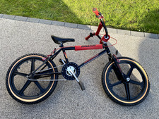 Survivor raleigh black for sale  CRAWLEY