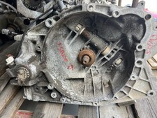 Cambio manuale marce usato  Tufillo